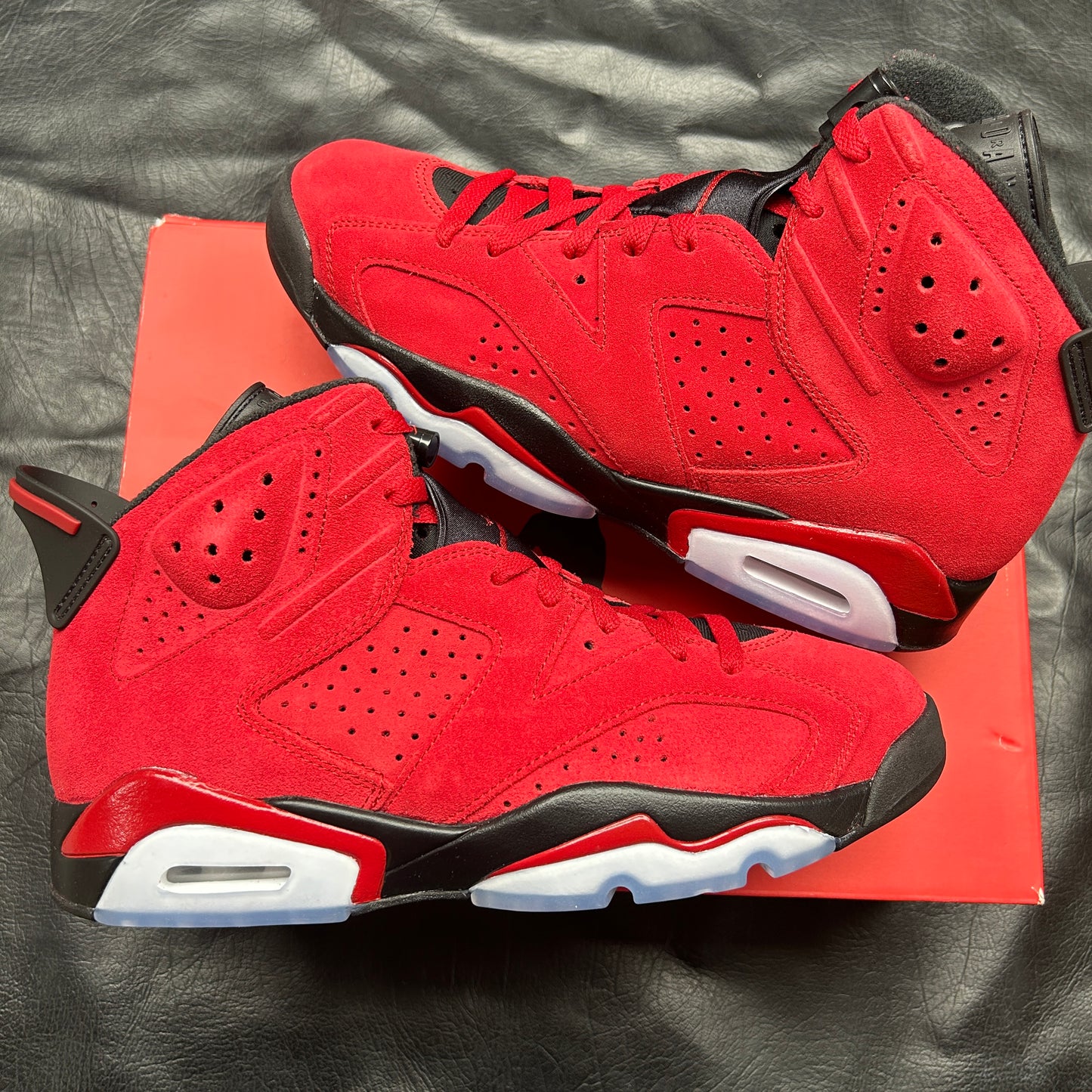 Jordan 6 Retro Toro Bravo