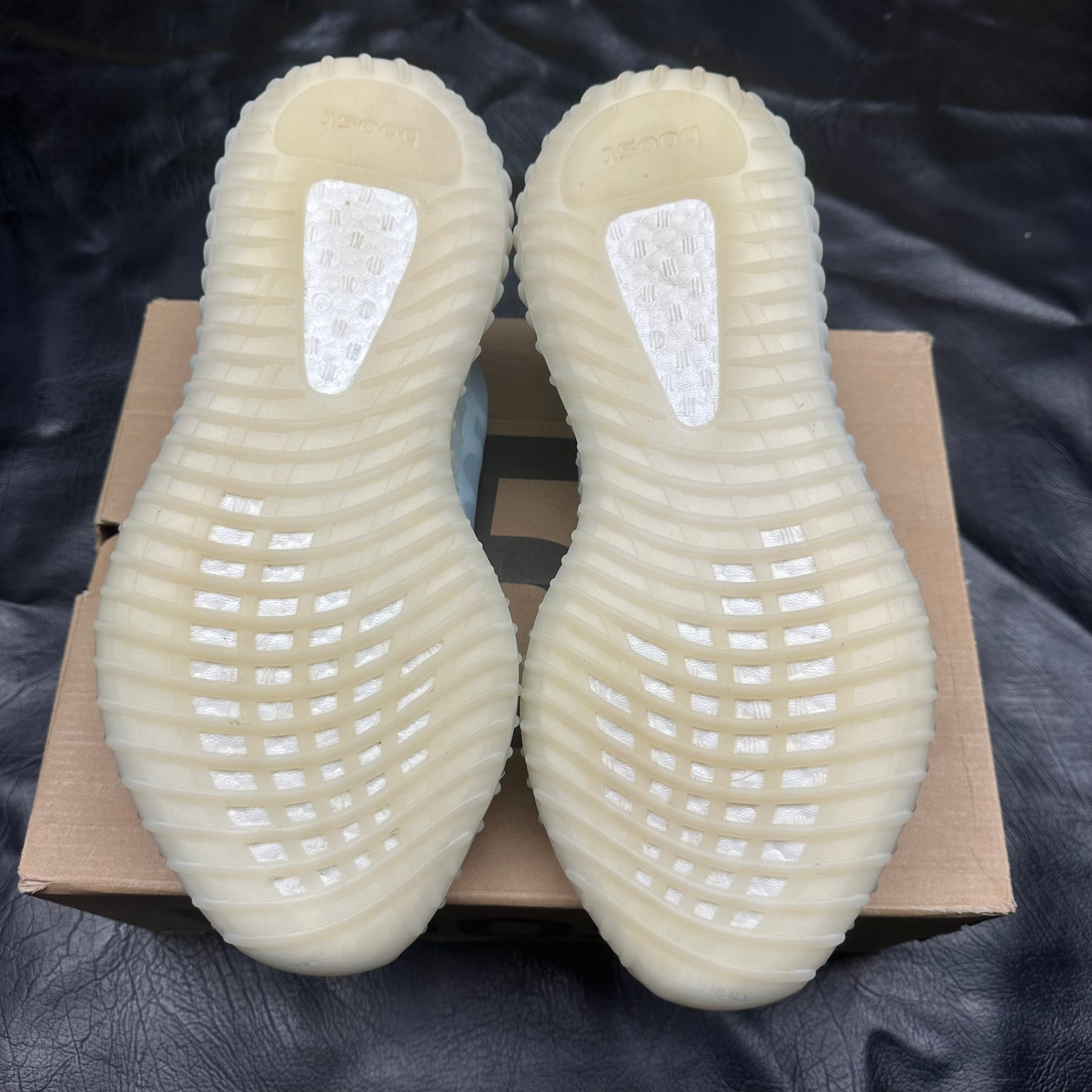 Yeezy Boost 350 V2 Mono Ice (Pre-Owned) (10.5)