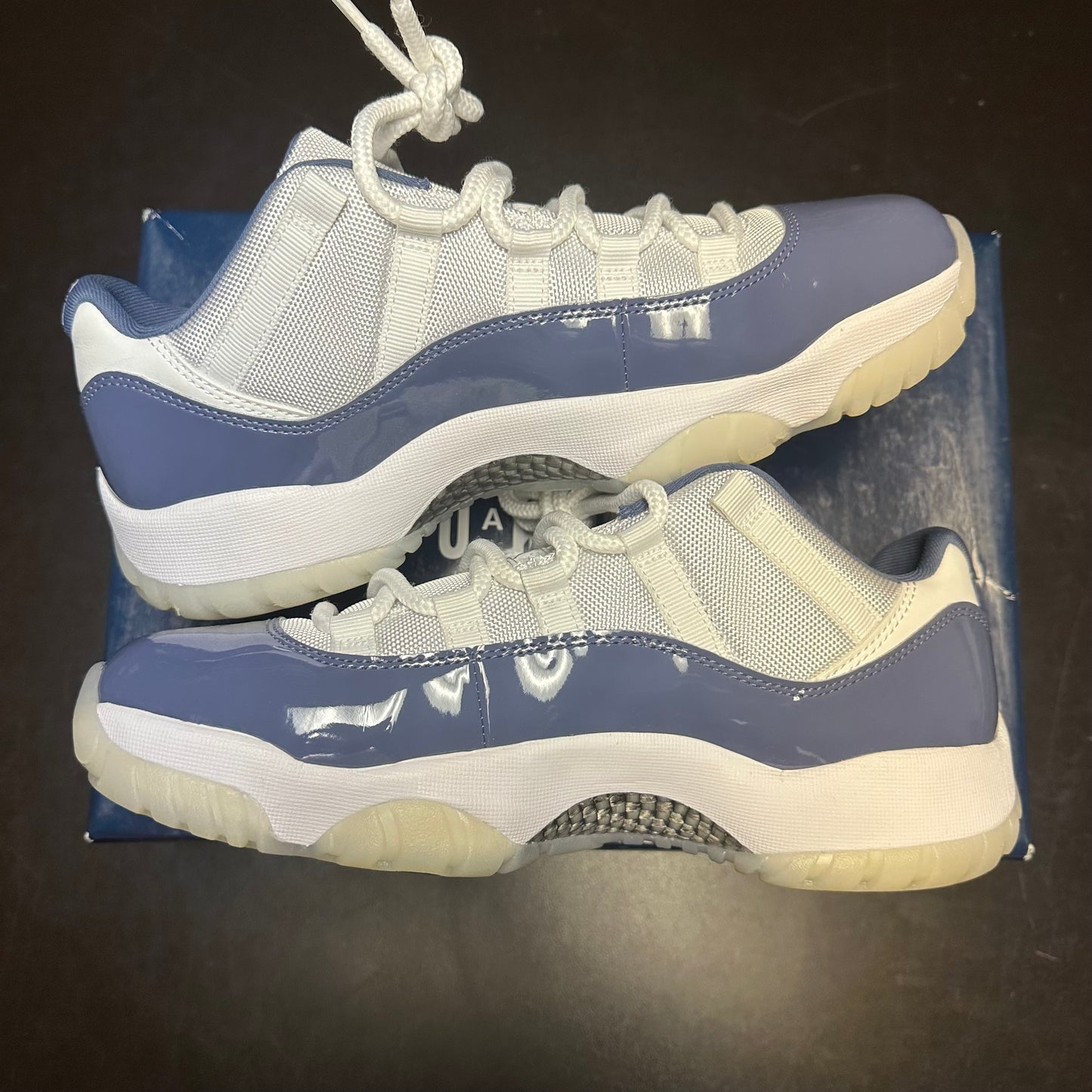 Jordan 11 Retro Low Diffused Blue (Pre-Owned) (9)