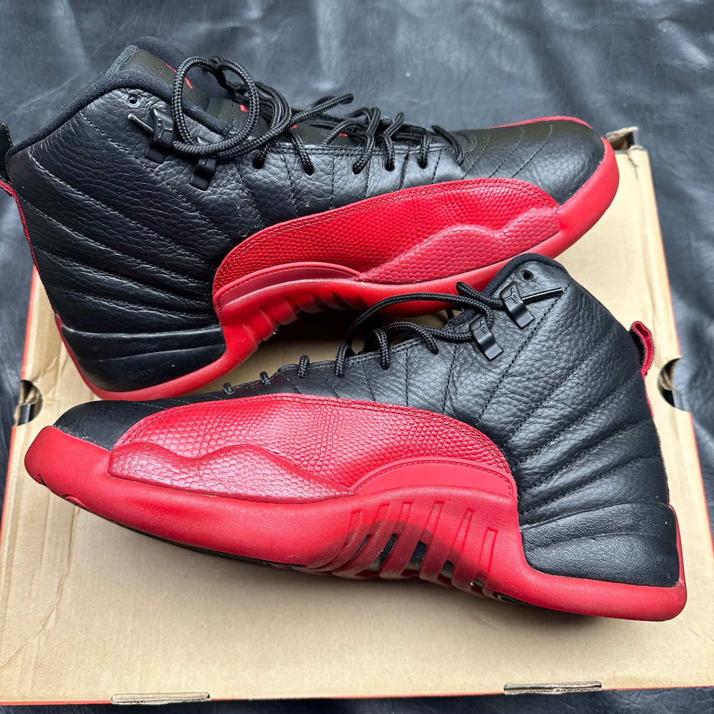 Jordan 12 Retro Flu Game (Pre-Owned) (10.5)