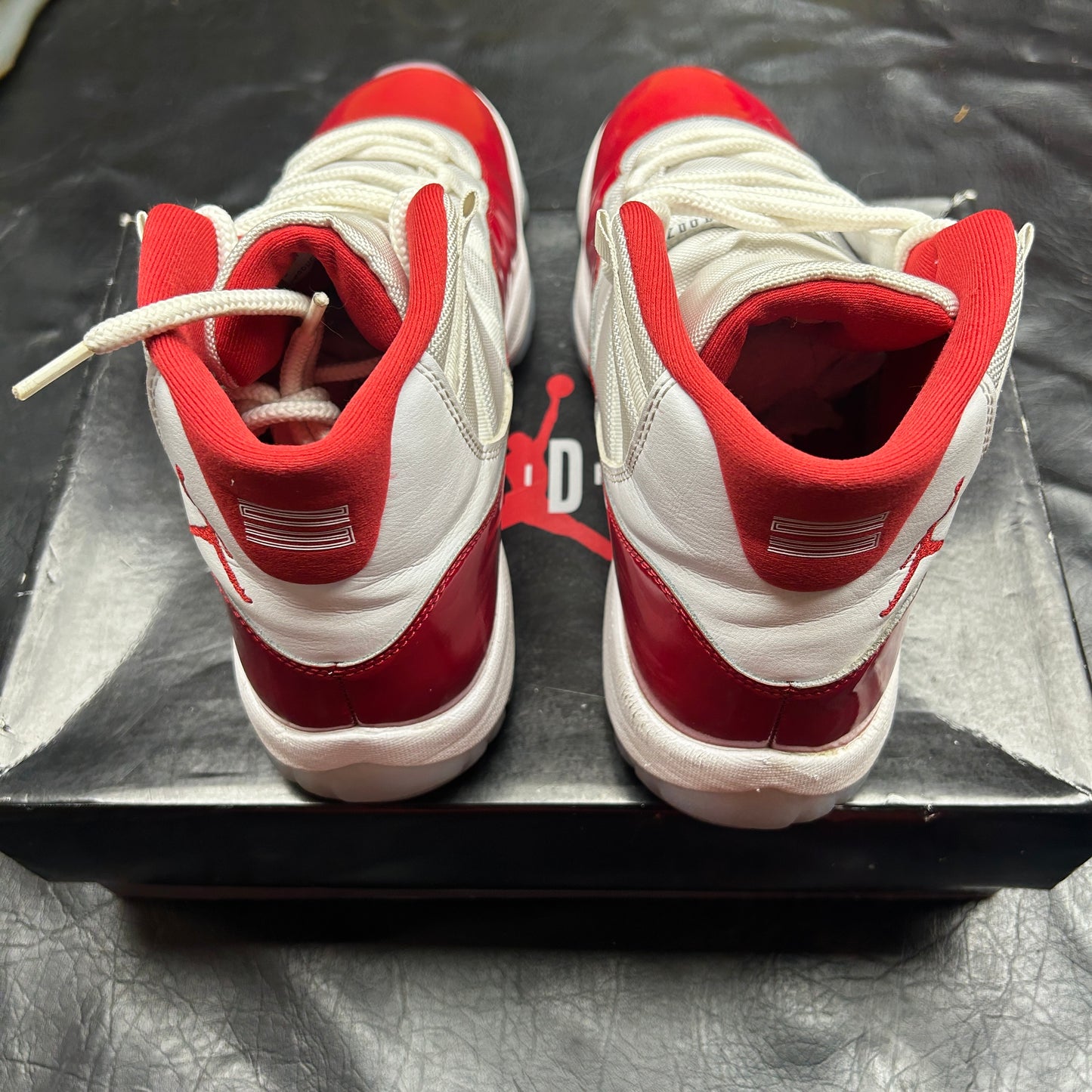 Jordan 11 Retro Cherry (Pre-Owned) (12)