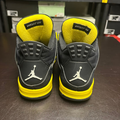 Jordan 4 Retro Thunder (Pre-Owned) (13) *NO BOX*