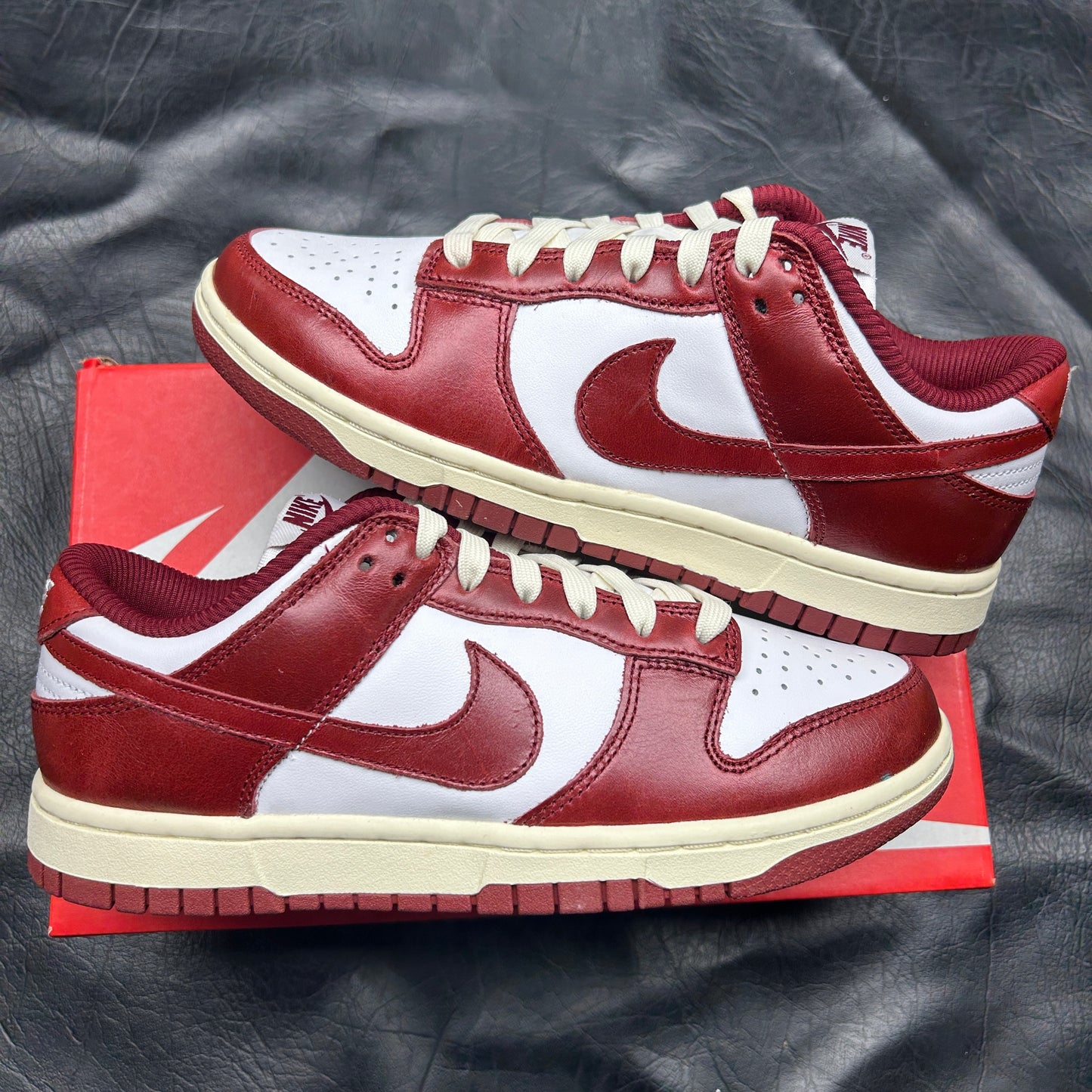 Nike Dunk Low Vintage Red (W)