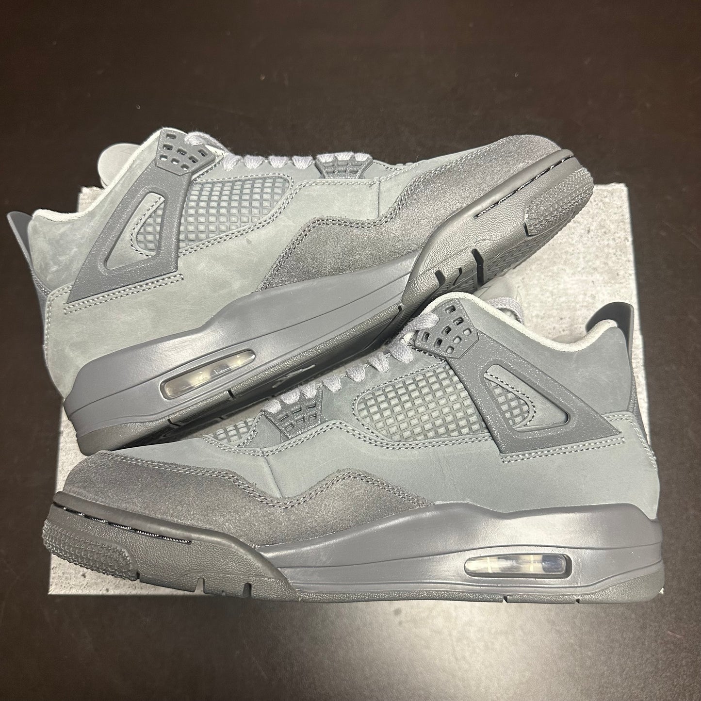 Jordan 4 Retro Wet Cement