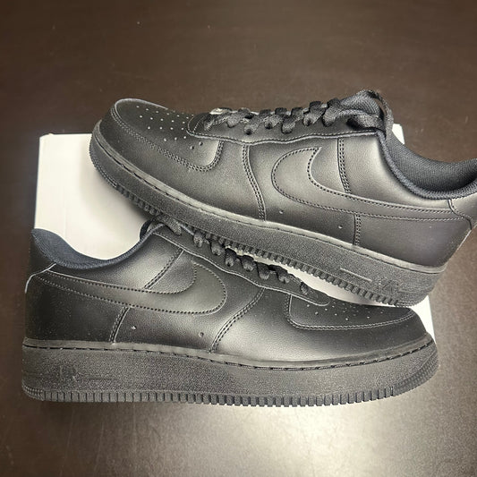 Nike Air Force 1 Black