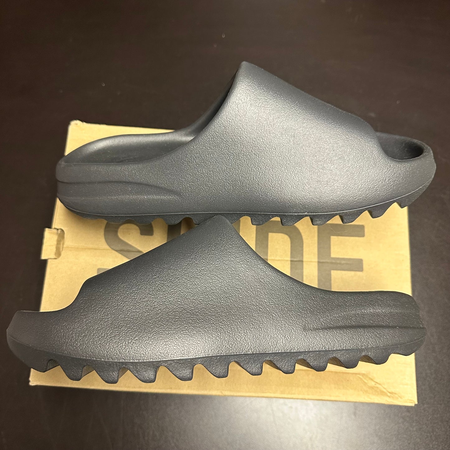 Yeezy Slide Onyx