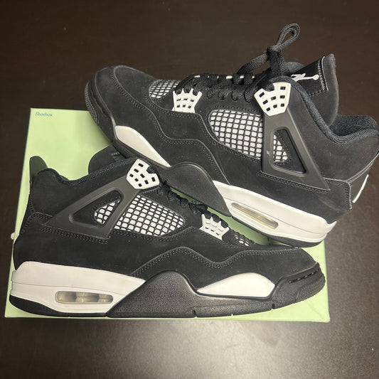 Jordan 4 Retro White Thunder (Pre-Owned) (10) *REPLACEMENT BOX*