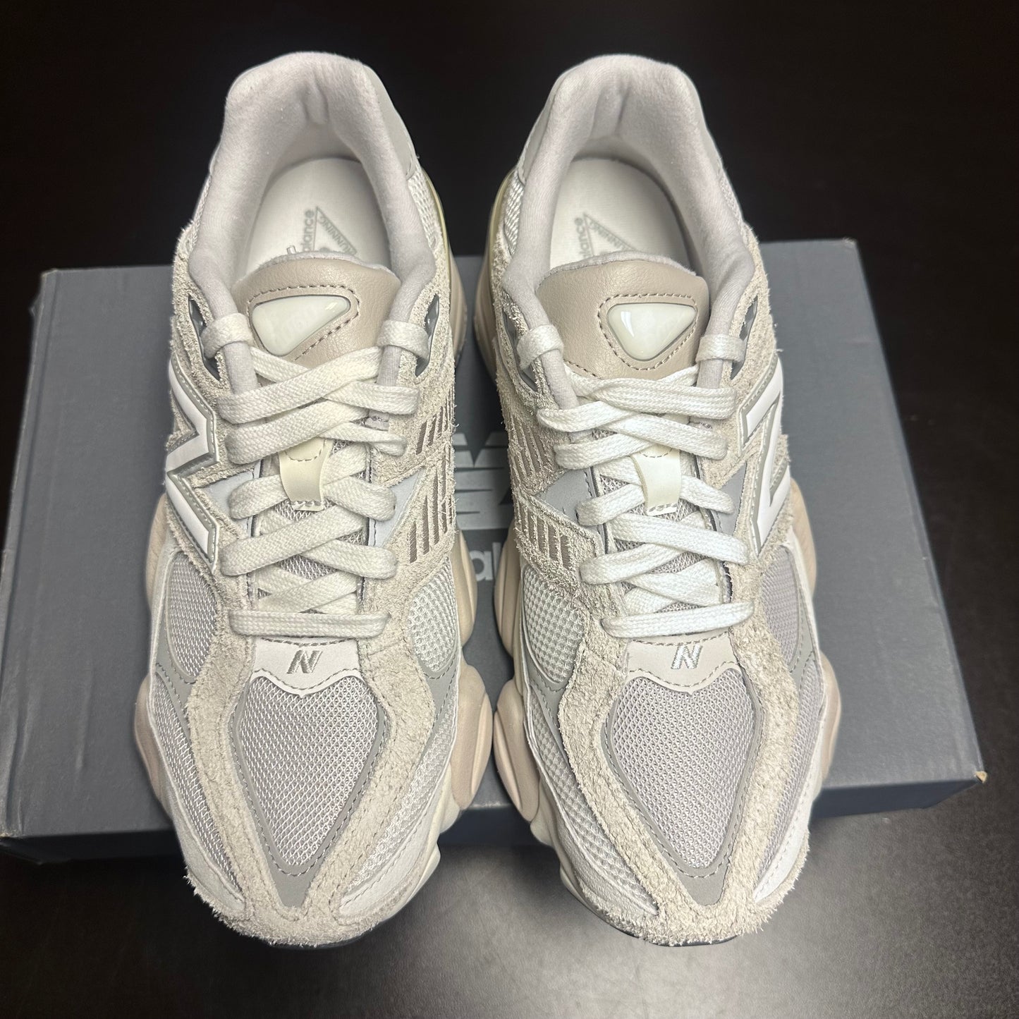 New Balance 9060 Grey