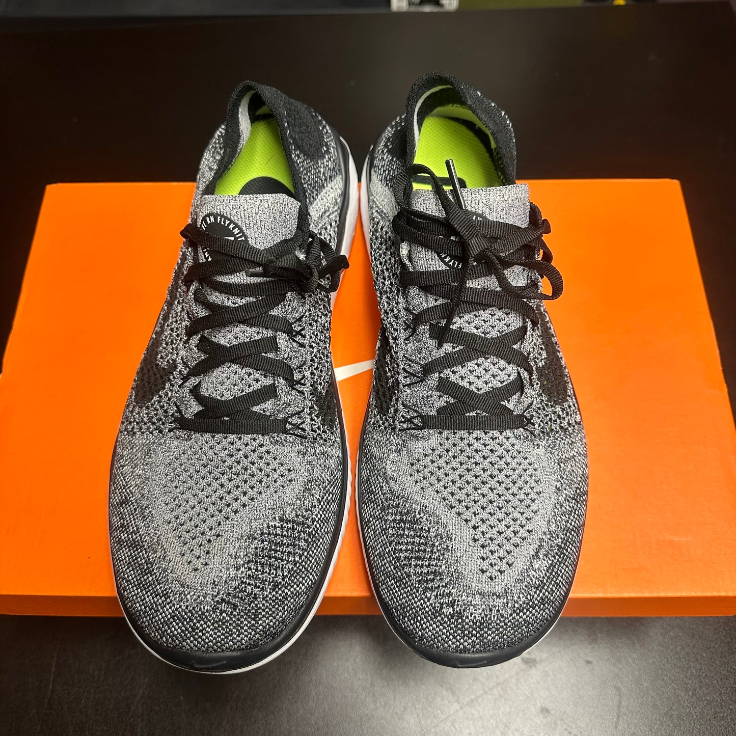 Nike Free Run Flyknit 2018 (Pre-Owned) (10.5) *REPLACEMENT BOX*