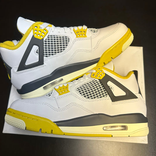 Jordan 4 Retro Vivid Sulfur (W)