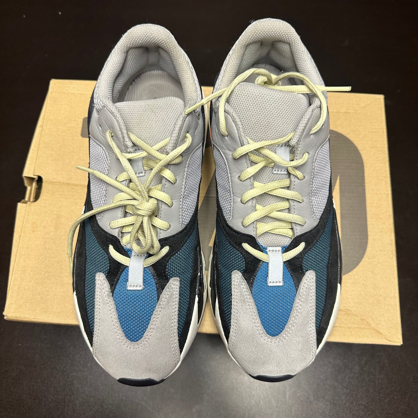 Yeezy 700 Wave Runner (Pre-Owned) (11)