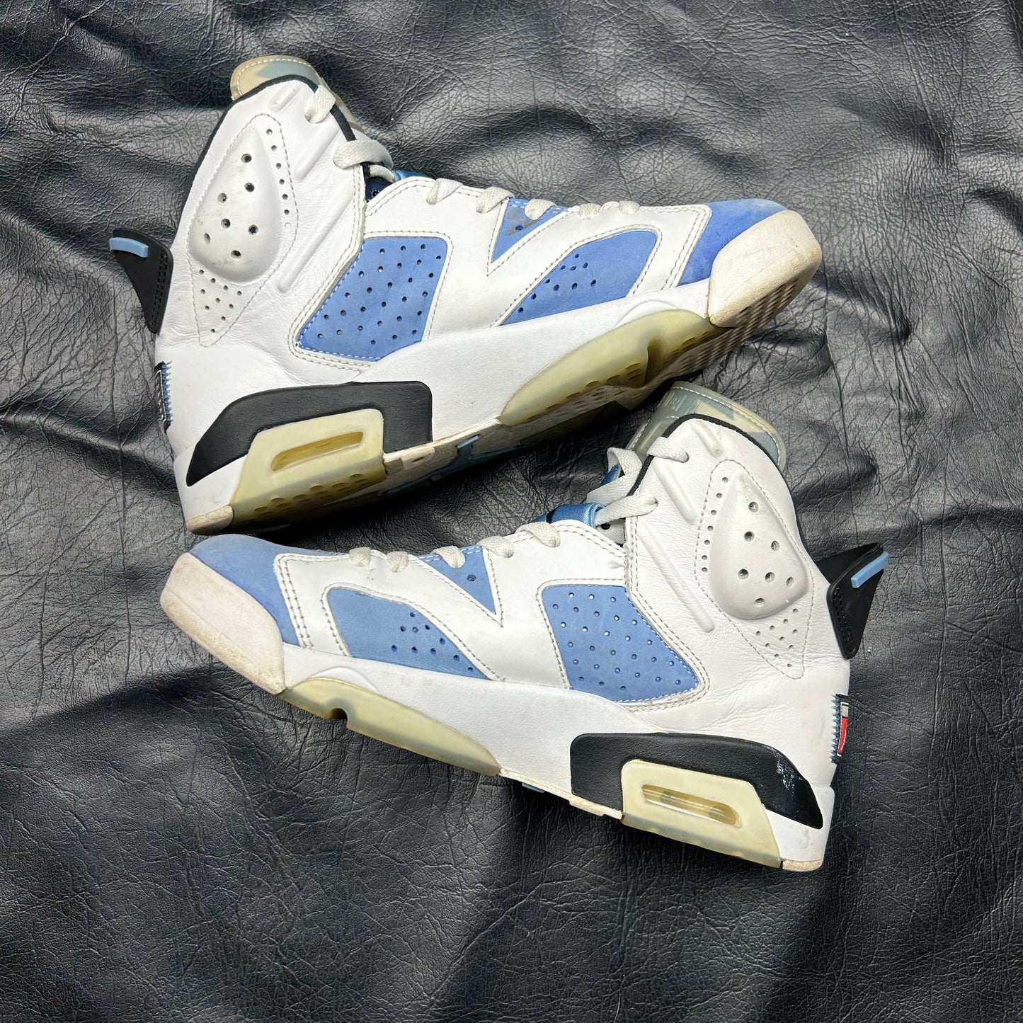 Jordan 6 Retro UNC (Pre-Owned) Size 9