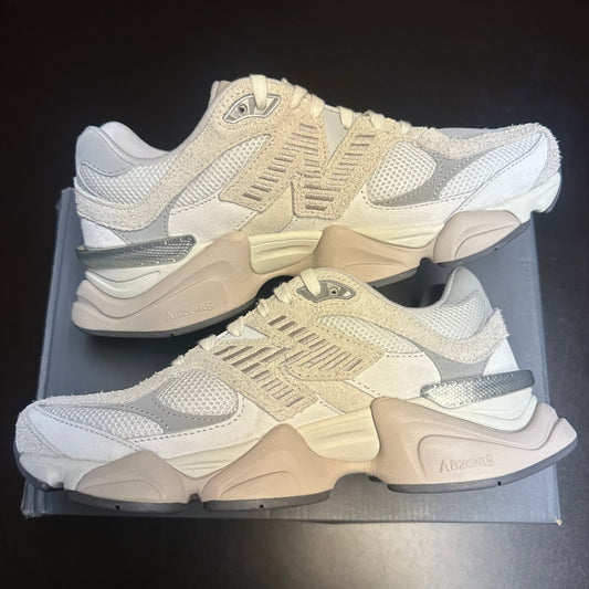 New Balance 9060 Grey