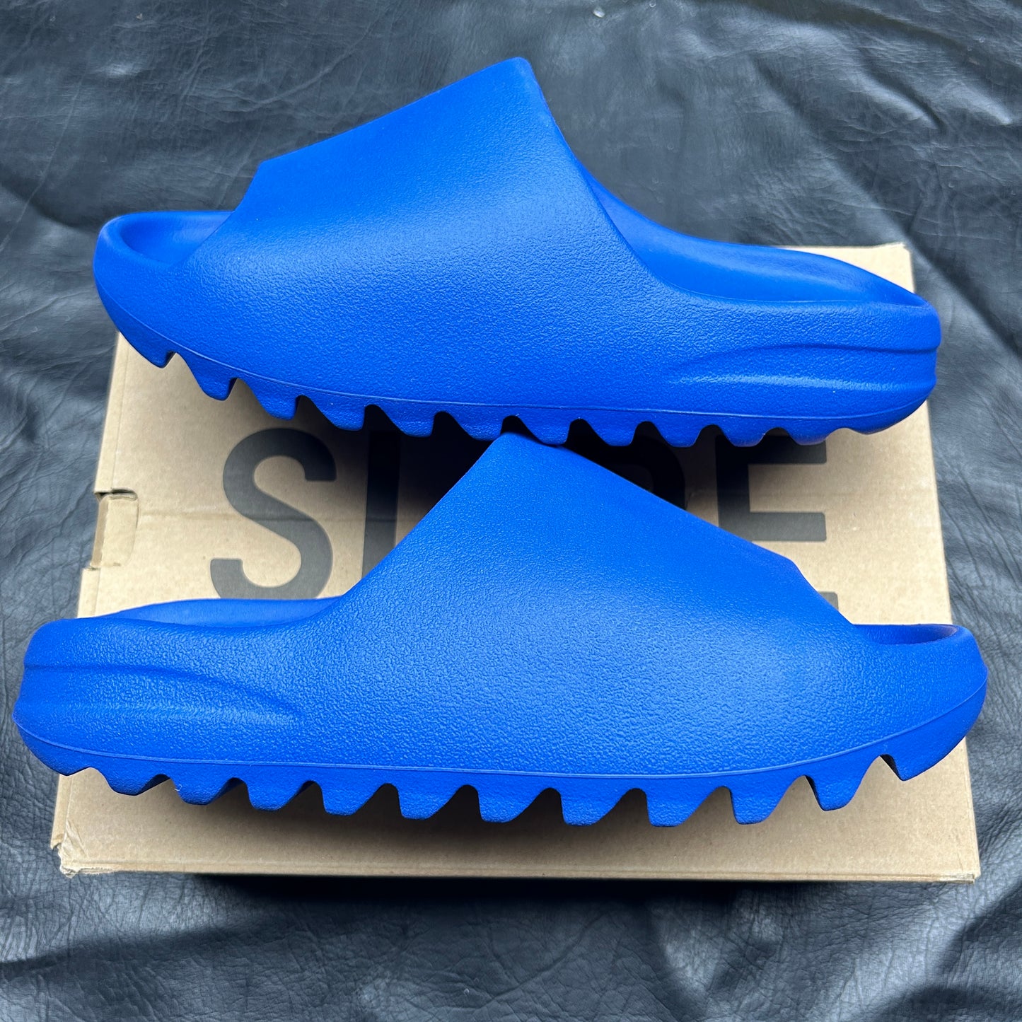 Yeezy Slide Azure