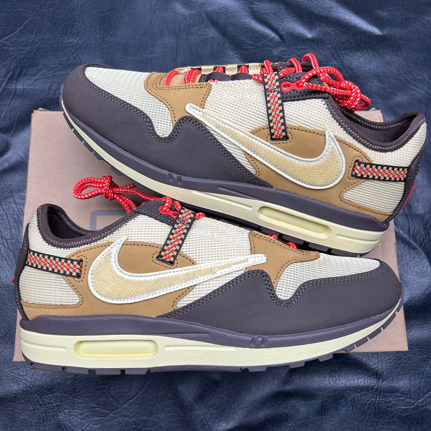 Nike Air Max 1 Travis Scott Baroque Brown