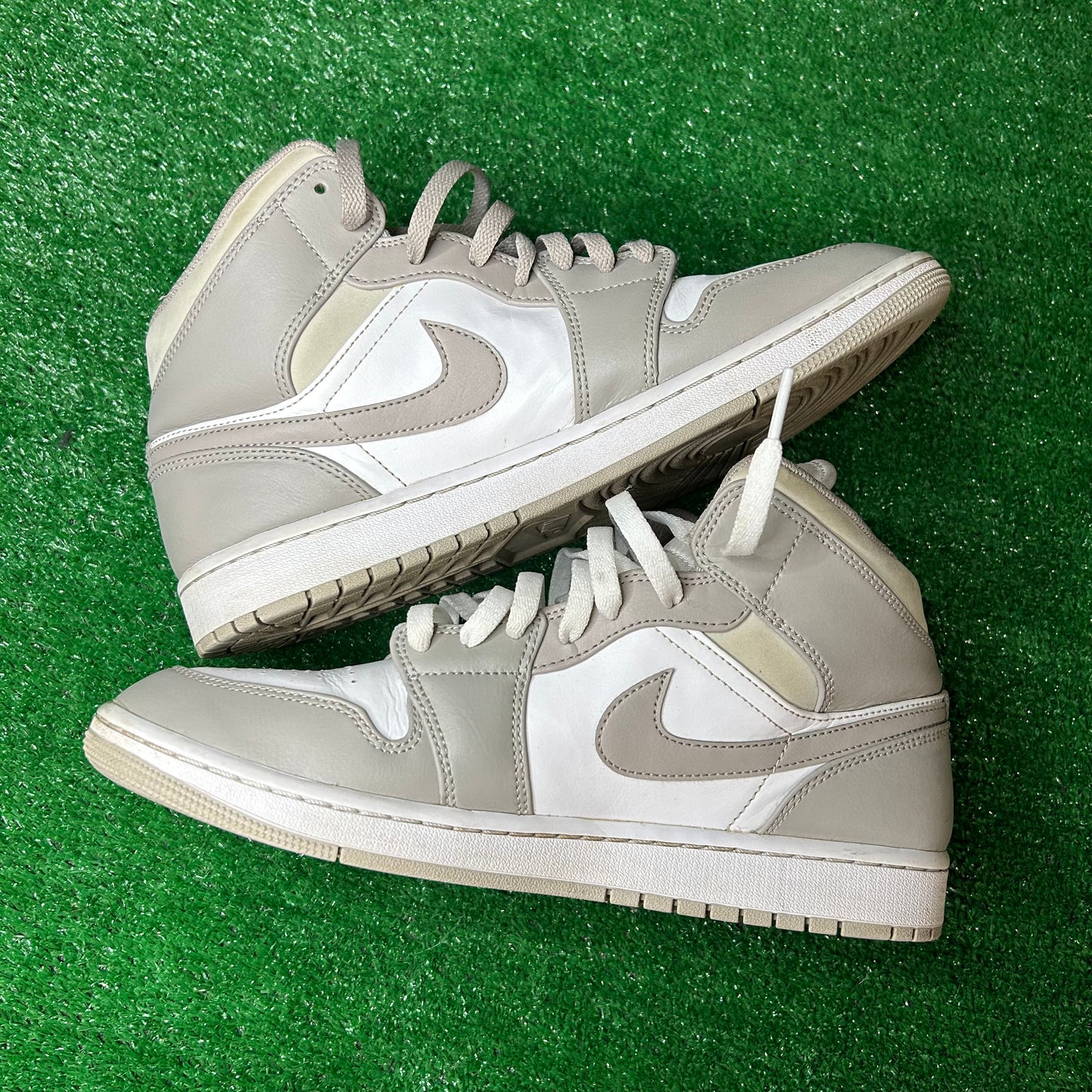 Jordan 1 Mid Linen (Pre-Owned)