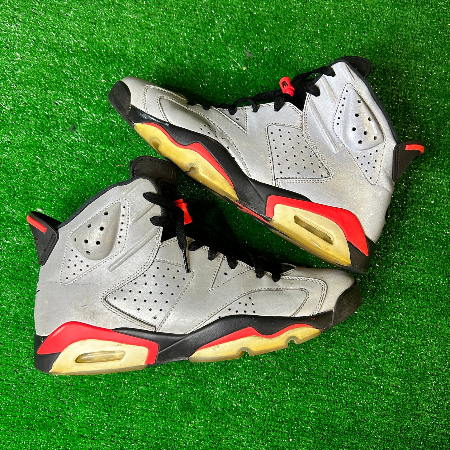 Jordan 6 Retro Reflections of a Champion (Pre-Owned)